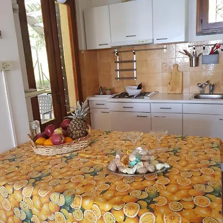 Lägenhet - Refugium La Forca - Ferienwohnung Alessandro Am Gardasee Mieten Tignale